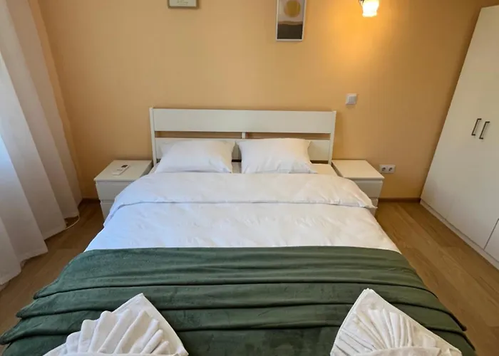 アパート уютен тристаен апаратамент,намиращ се на тиха и спокойна улица ソフィア